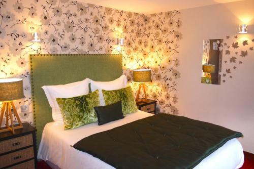 Hotel Le Chapeau Rouge