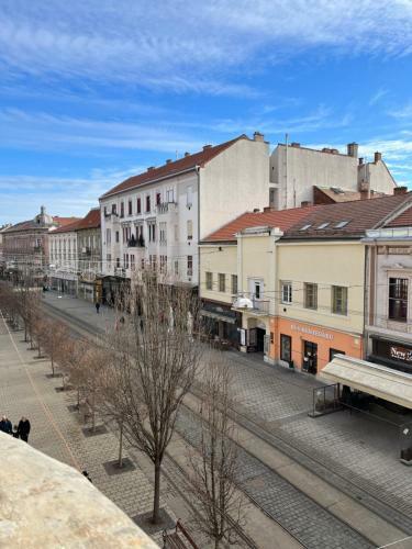 Sz�chenyi Apartman (Iv Deluxe) Miskolc Belv�ros�ban