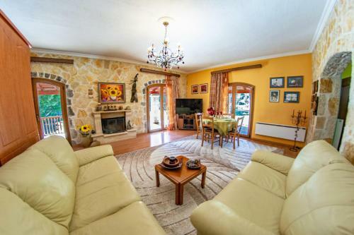 Vintage Villa