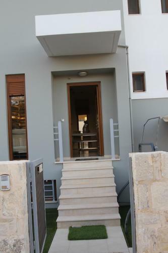 Sunny Villa By The Beach Gournes