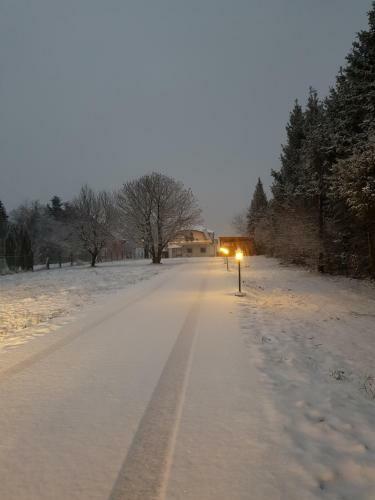 Hostal G�stehaus Stein