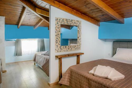Hostal 3d Iliadis Suites