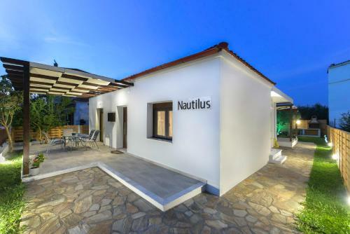?autilus Luxury Apartments