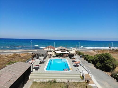 Divina Seaside Apartments