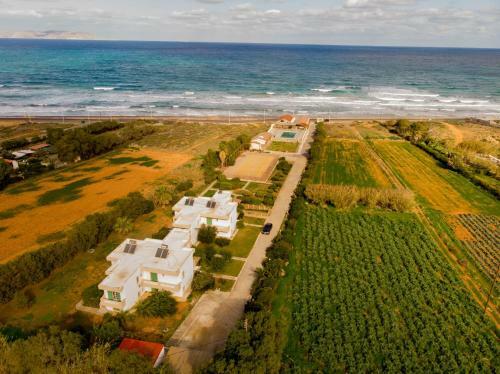 Divina Seaside Apartments