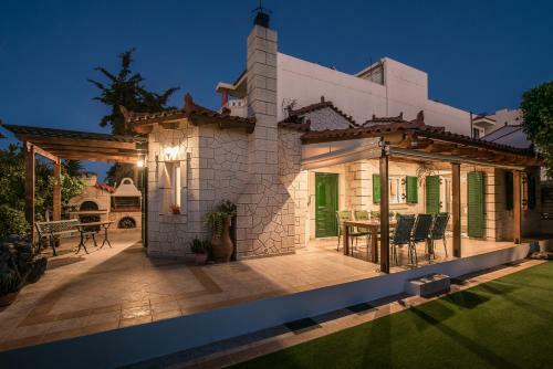 Villa Heraklion Seaside Gem - Olia Private Retreat