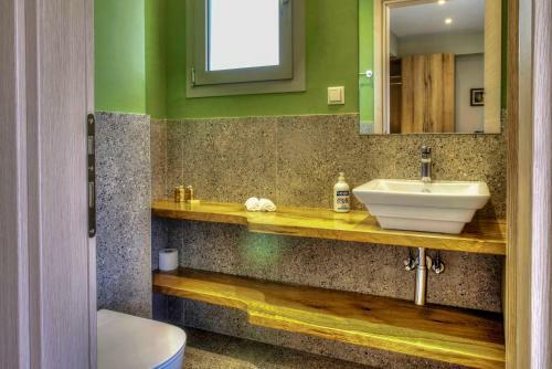 Tessera Villas Collection