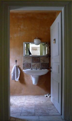 Xenonerantzia Villa With Pool