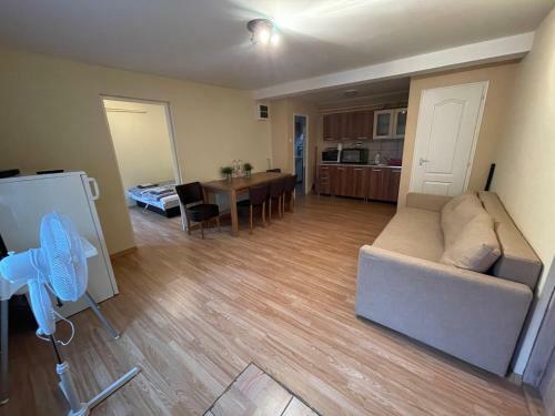 City Apartman