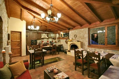 Hostal Archontiko Kolokotroni