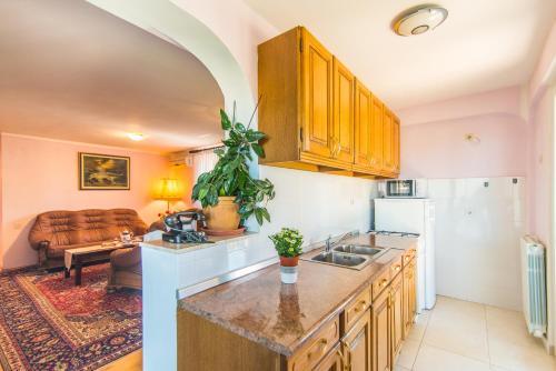 Apartmani Marina Pore?