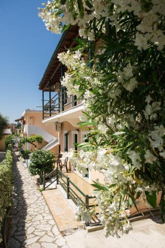Apartamento Lora Studios