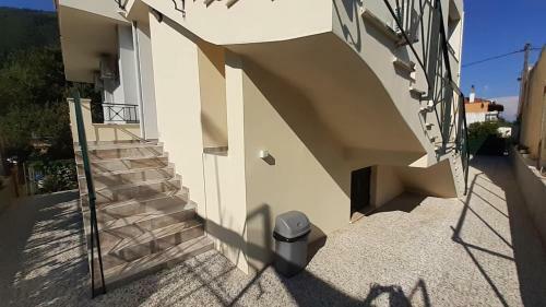 Sugr Apartments