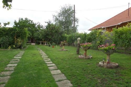 Natura Vend�gh�z