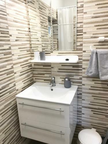 Apartamento Dombay House