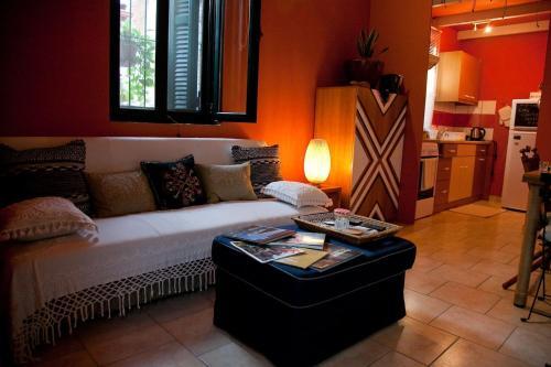 Apartamento Cozy Central Courtyard Home (By The Lake)