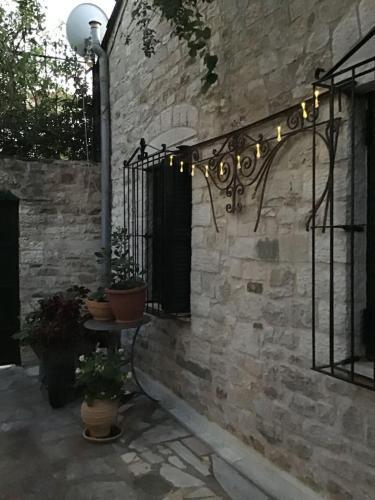 Apartamento Cozy Central Courtyard Home (By The Lake)