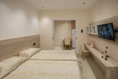 Marianthe Apartments