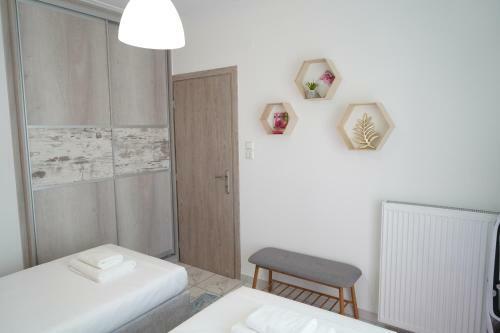 Decozian Apartments