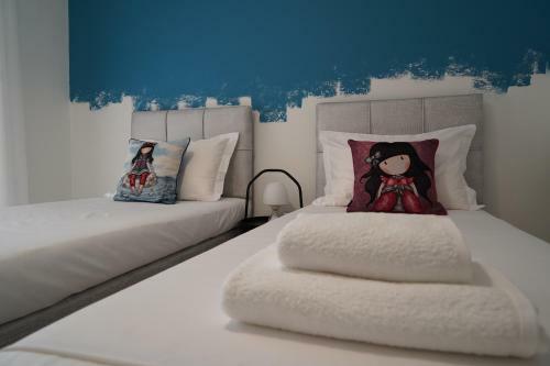 Decozian Apartments