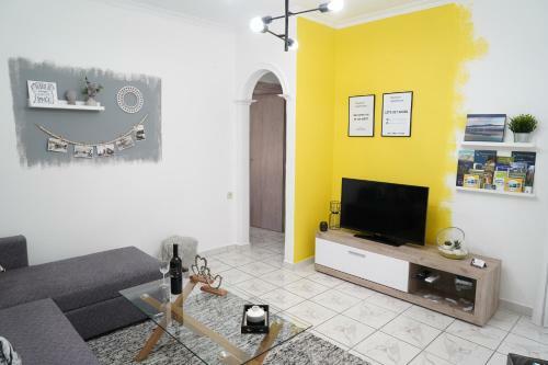 Decozian Apartments