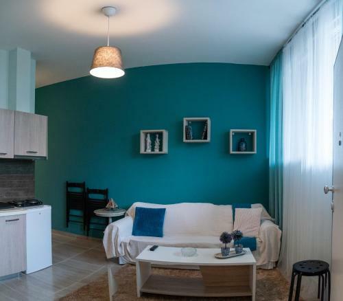 Hermes Central Luxury Apartment
