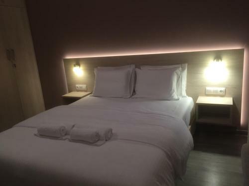 Hermes Central Luxury Apartment