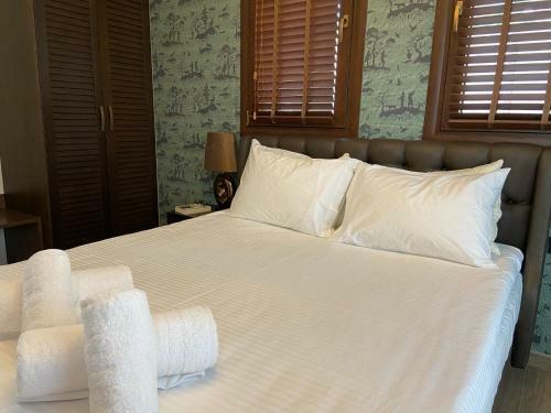 Hostal Montana Lake View