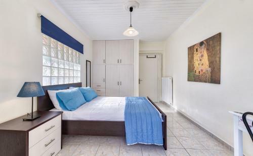 Ina Apartments