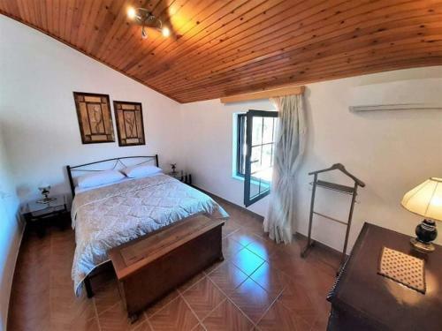 Villa Lagonissi Luxury-comfort-private Residence