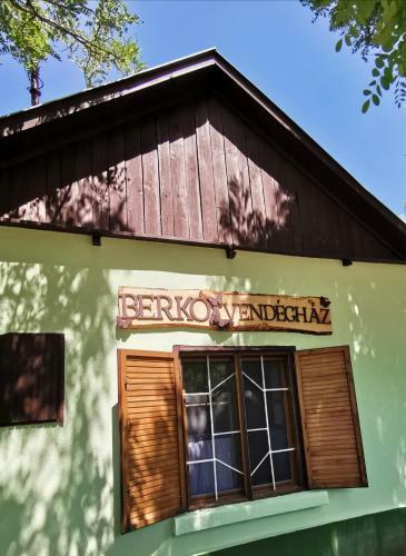Apartamento Berk� Vend�gh�z