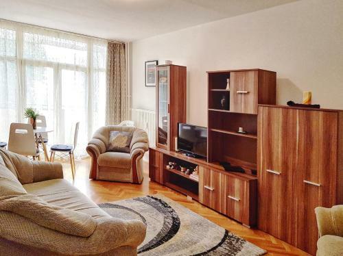 Kod�ly Apartment