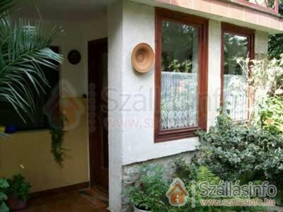 Hostal Kanyar Vend�gh�z