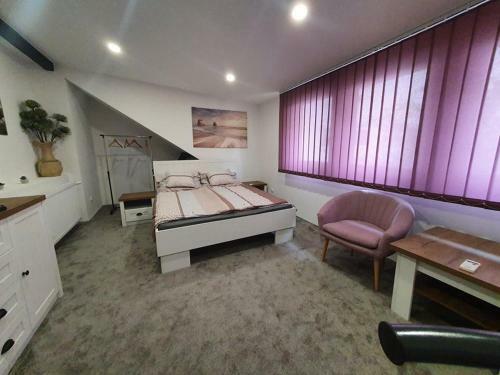 Villa Neapolis