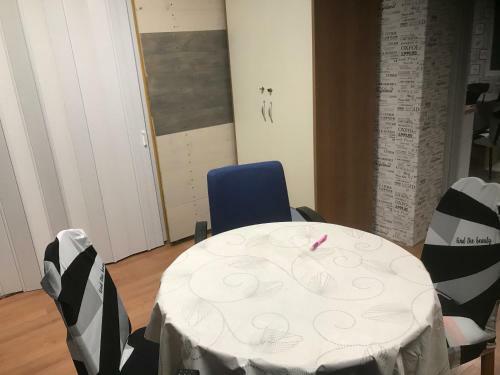 Corner Munk�s Apartmanok