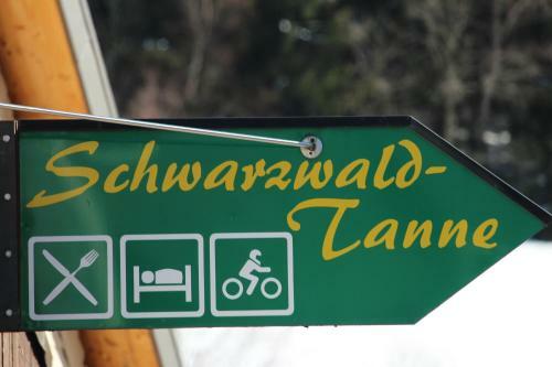 Hostal Gasthof Schwarzwaldtanne