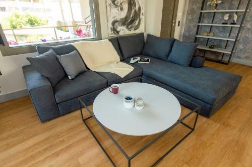 Heraklion Chic And Minimalistic Apartment With Sea View