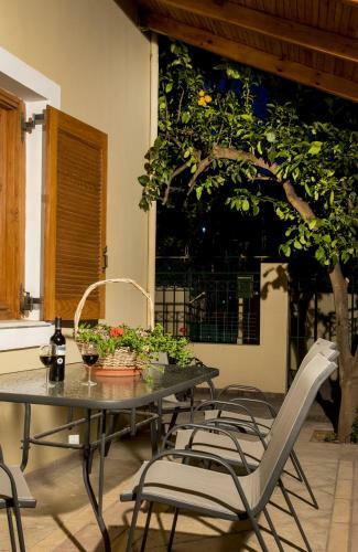 Villa Maisonette House Minos