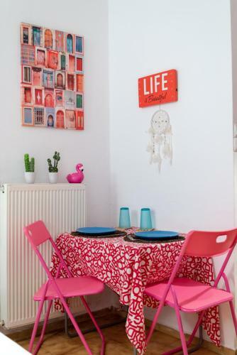 Black Apartment Heraklion