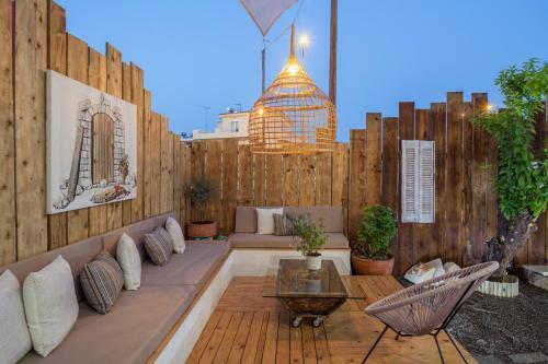 Fani's Holiday Home With Hot Tub