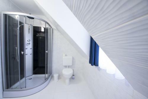 Bed & Breakfast Sungarden Vend�gh�z, �tterem, B�r
