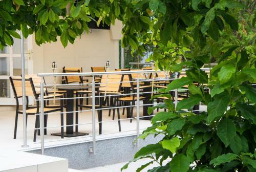 Bed & Breakfast Sungarden Vend�gh�z, �tterem, B�r