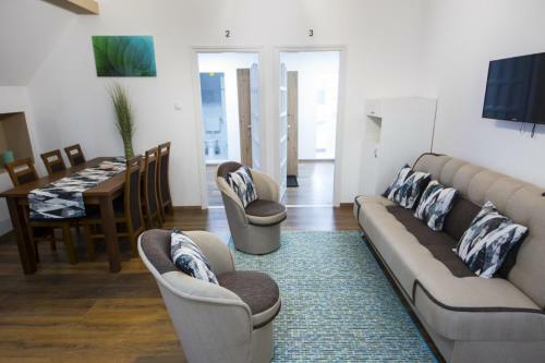 Bed & Breakfast Sungarden Vend�gh�z, �tterem, B�r