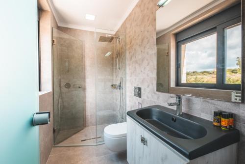 Elevated Villa Marevista W/ Private Heated Saltwater Pool