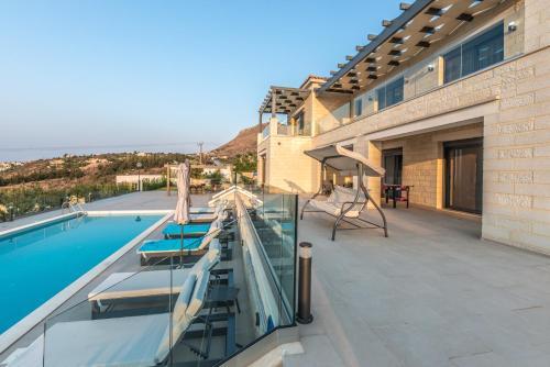 Elevated Villa Marevista W/ Private Heated Saltwater Pool