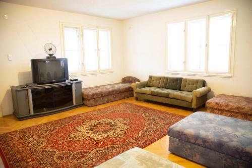 Hostal Tenisz Klub