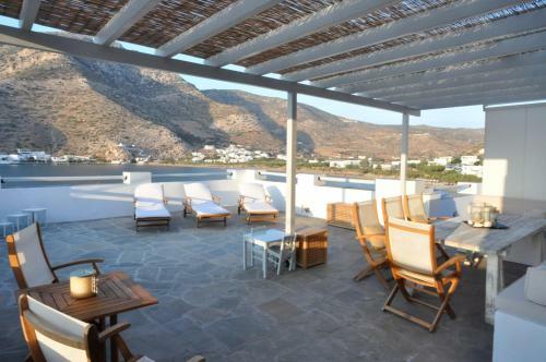 Kamares Port Villa