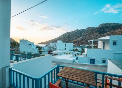 Hotel Kamarado Studios