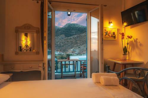 Hotel Kamarado Studios