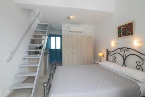 Hotel Kamarado Studios